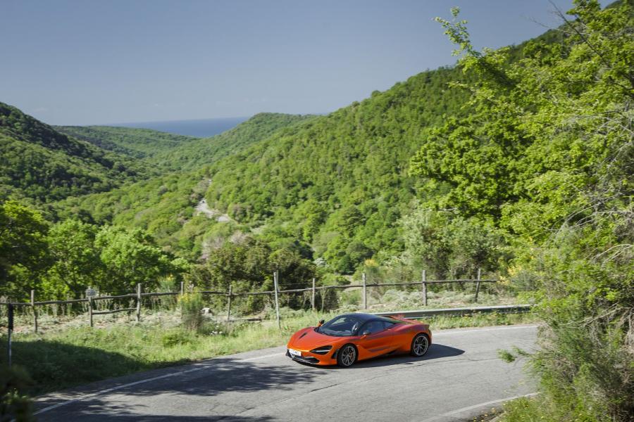  McLaren 720S Coupe 2017 года  (WW) (фото 82 из 160)